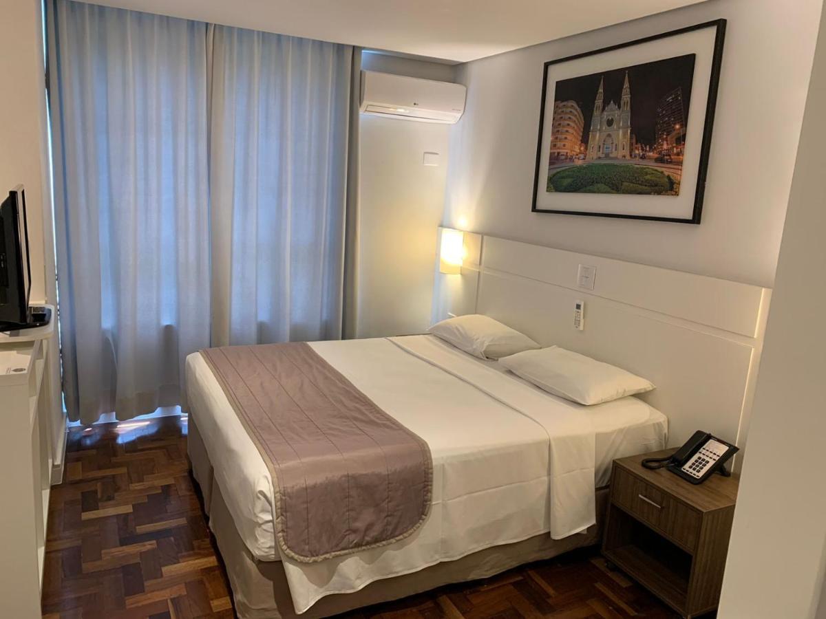 Hotel Centro Europeu Κουριτίμπα Εξωτερικό φωτογραφία