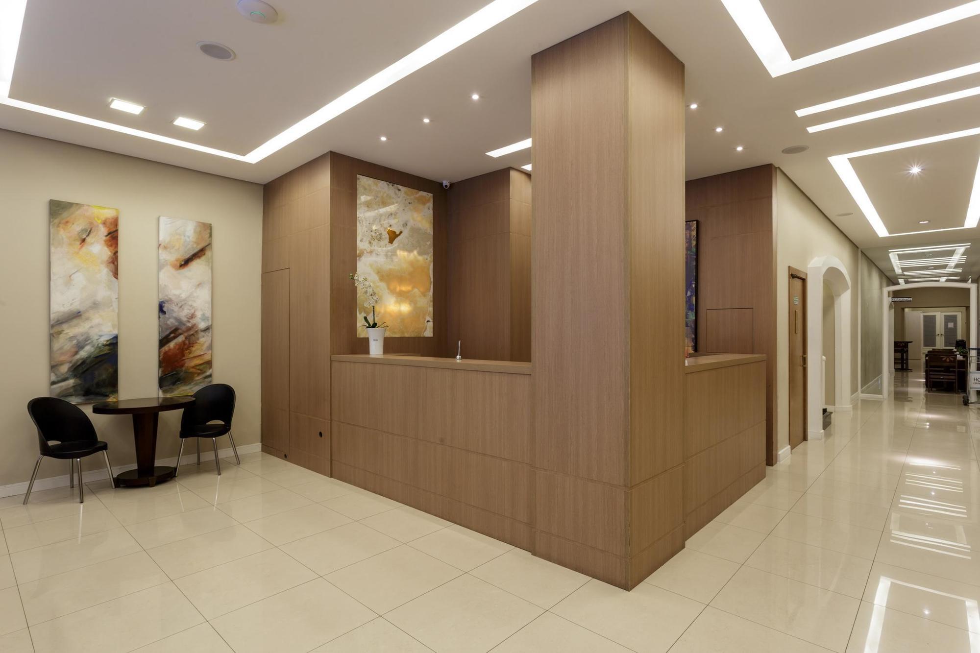 Hotel Centro Europeu Κουριτίμπα Εξωτερικό φωτογραφία