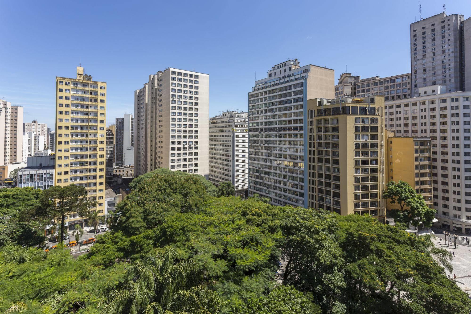 Hotel Centro Europeu Κουριτίμπα Εξωτερικό φωτογραφία