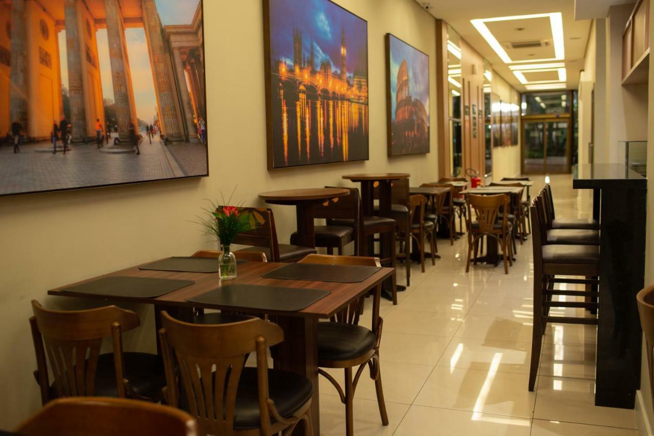 Hotel Centro Europeu Κουριτίμπα Εξωτερικό φωτογραφία