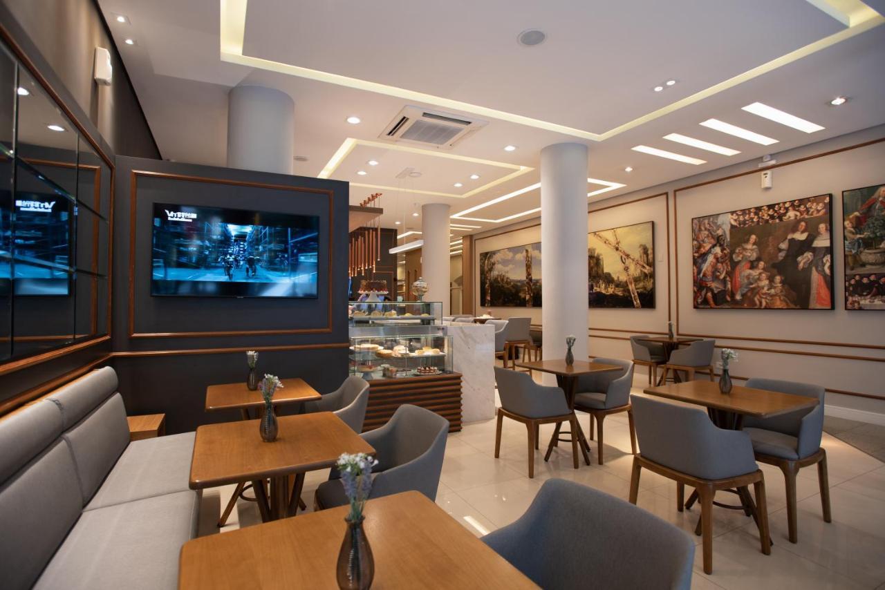 Hotel Centro Europeu Κουριτίμπα Εξωτερικό φωτογραφία